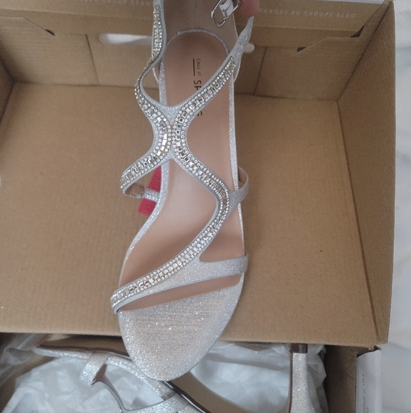 Spring Cubillo Shiny - Picture 6 of 10